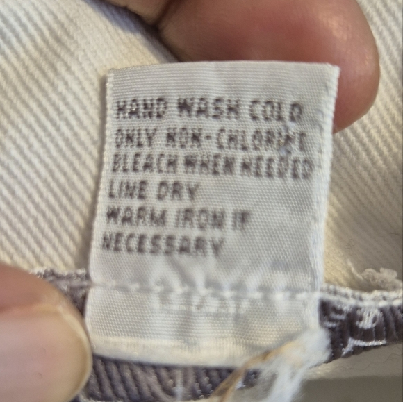 Vintage Petite Sophisticated White Cotton Boho Chic Button Front Jean Jacket(M) - Picture 10 of 10